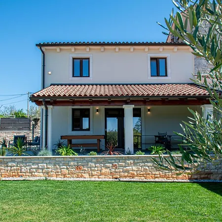 Modern Istrian Sirola By Istrabook Valtura