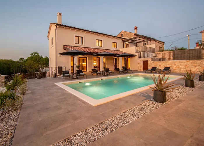 Modern Istrian Sirola By Istrabook Villa *