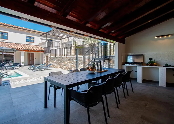 Villa Modern Istrian Sirola By Istrabook Valtura