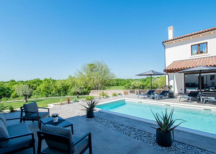 Modern Istrian Sirola By Istrabook *