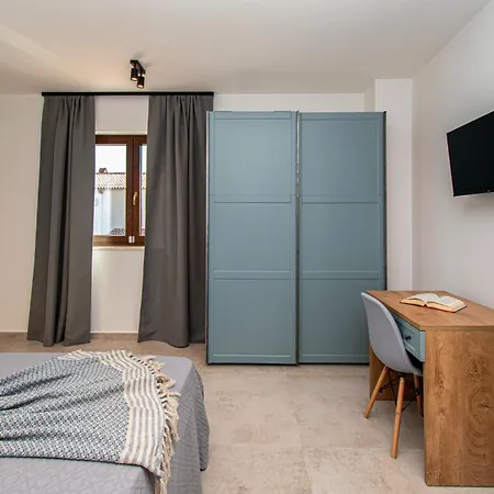 Modern Istrian Sirola Villa Valtura